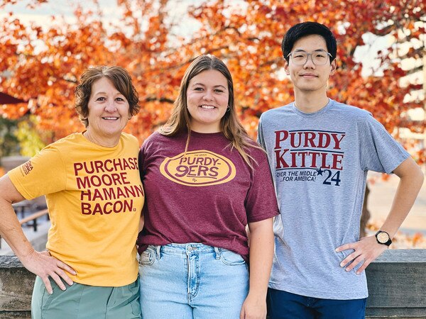 Raygun Gray Purdy Kittle 24 Short Sleeve T-Shirt